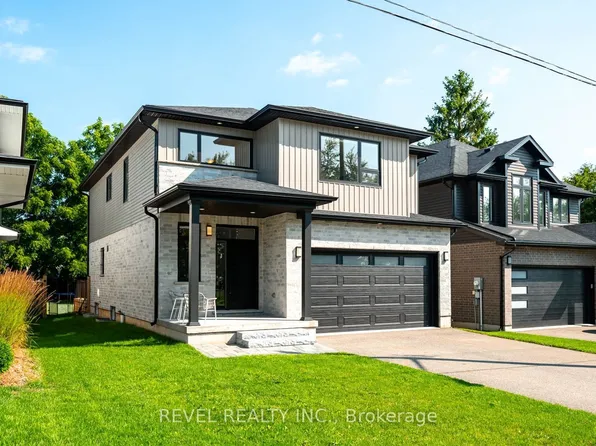 18 School Rd, Shelburne, ON L9V 3P5