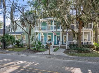 1522 Old Shell Rd, Port Royal, SC 29935