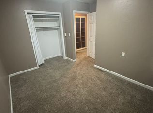 515 Boyden St #E3, Webb, IA 51366