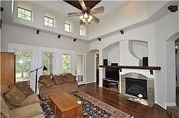 5th image of 23 Cotillion Ct