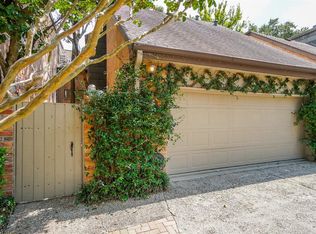 212 Sugarberry Cir, Houston, TX 77024