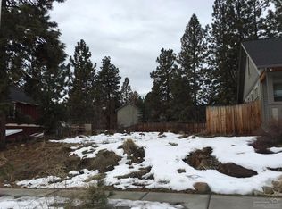 19820 SW Powers Rd, Bend, OR 97702