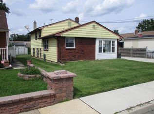 541 Roberts Ave, Bellmawr, NJ 08031