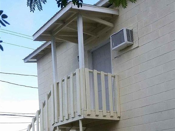 2nd image of 802 N Smith Ave #2