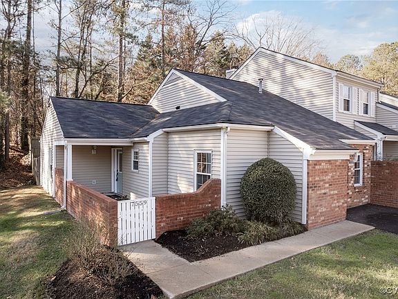3rd image of 7559 Ingelnook Ct