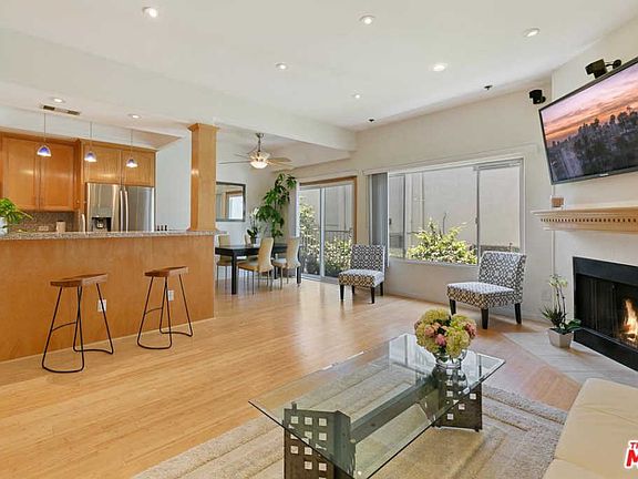 2nd image of 9808 Regent St APT 7