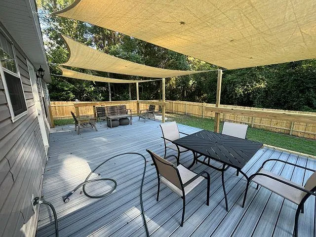 933 Splendor Rd — Photo 11