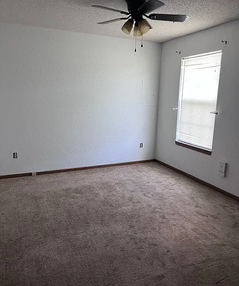 7844 Oakland Dr — Photo 6
