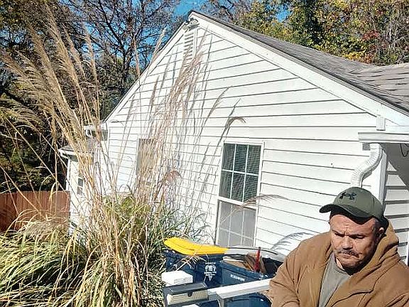 2nd image of 3118 Wallace Ave