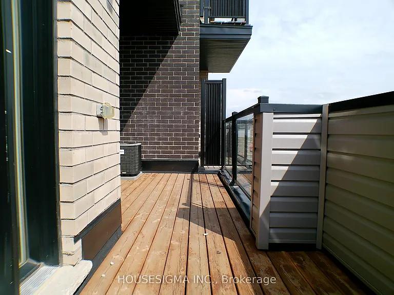 132 Turnberry Ln — Photo 9