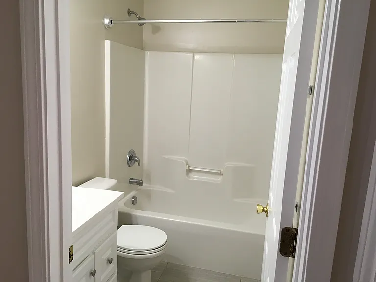2113 McKenzie Creek Dr — Photo 11
