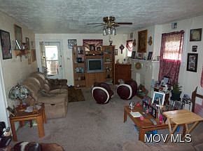 2nd image of 2313 Cypress St