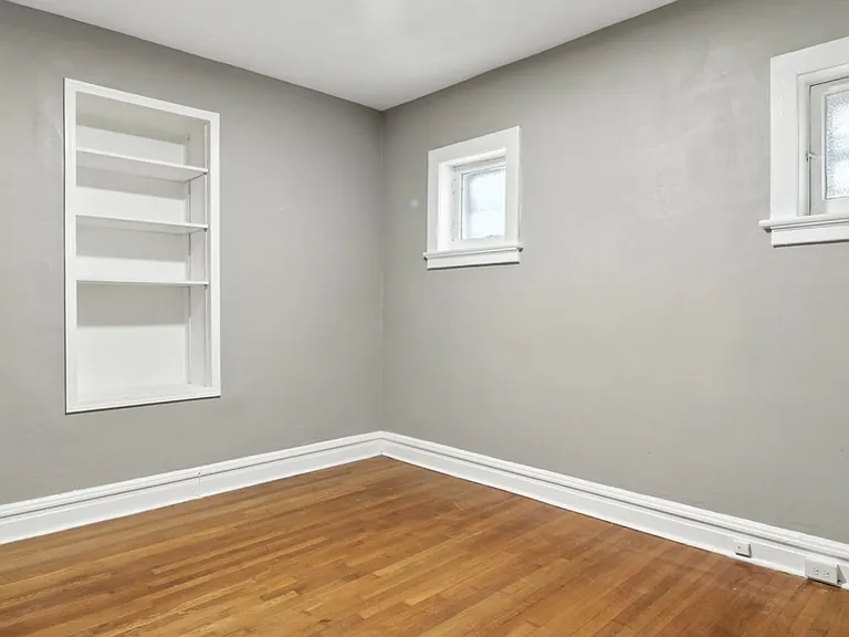 6451 S Kingshighway Blvd — Photo 17