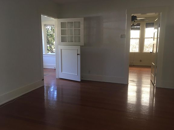 4th image of 1810 11th St