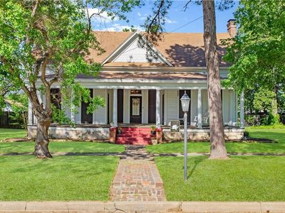 1003 S Magnolia St, Hearne, TX, 77859