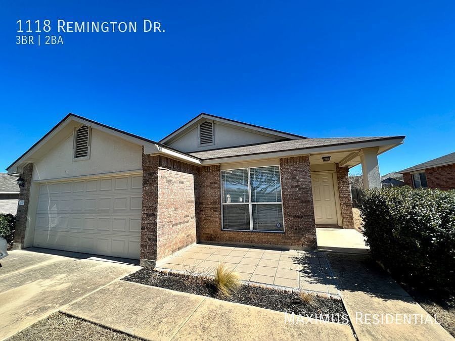 1st image of 1118 Remington Dr