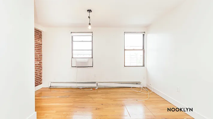 Rented by Nooklyn NYC LLC | media 17