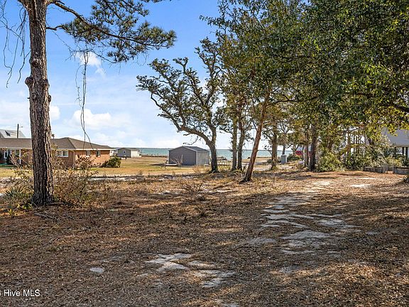 5th image of 506 Island Road