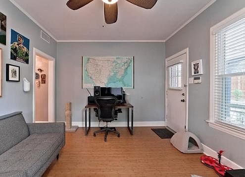 5th image of 5942 Goliad Ave
