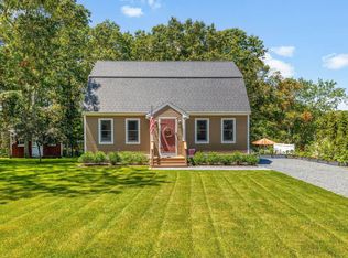 11 Deer Hollow Road, Forestdale, MA 02644