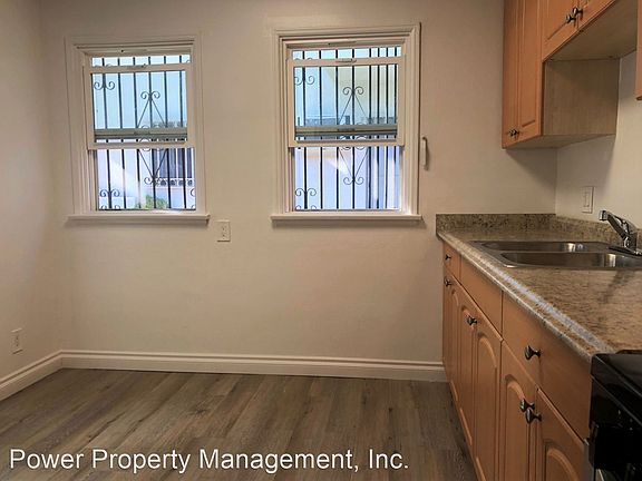 5th image of 9047 Cattaraugus Ave