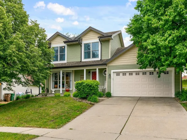9310 Lakewood Cir, Norwalk, IA 50211