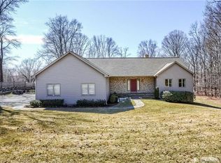 20 Woodridge Ln, New Fairfield, CT 06812