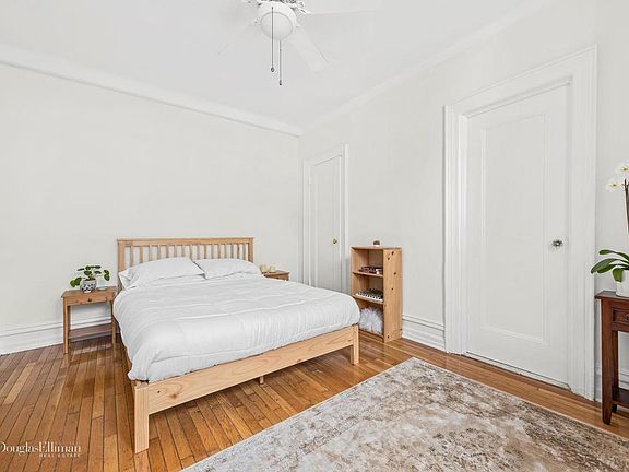 2nd image of 320 W 87th St APT 8W1