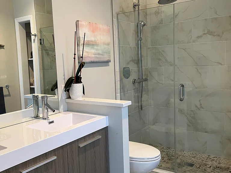 14 Williams St #4 — Photo 11