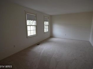 7521 Camp Alger Ave, Falls Church, VA 22042