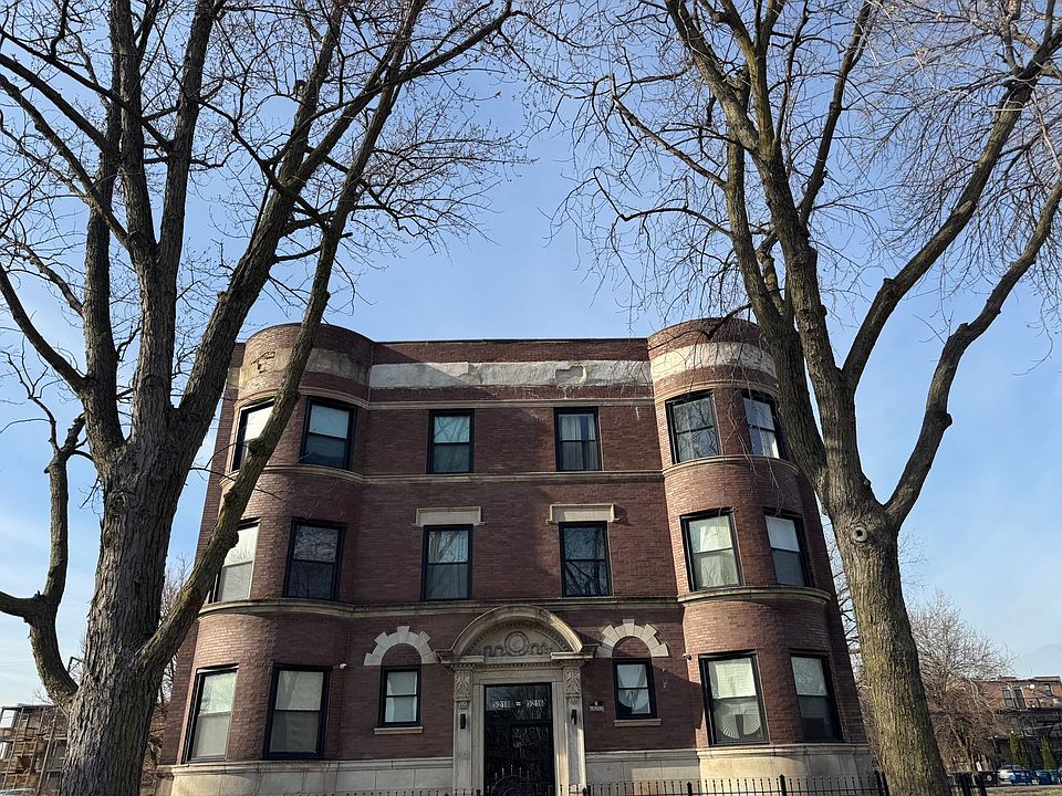 1st image of 5216-18 S Prairie Ave #5218