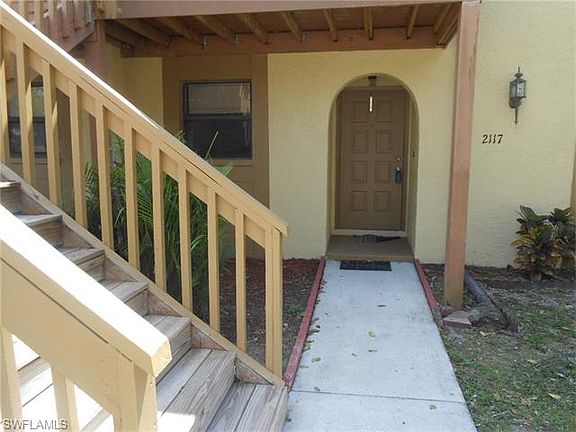 2nd image of 2117 Golfside Village Dr