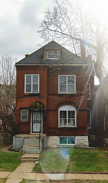 1st image of 1392 Union Blvd