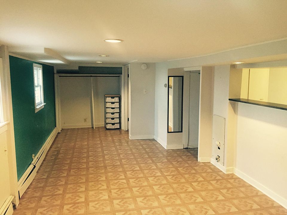 1st image of 900 Ferdinand Ave #G