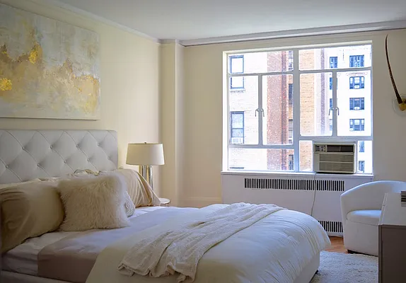 Sold by Orsid Realty Corp | media 6