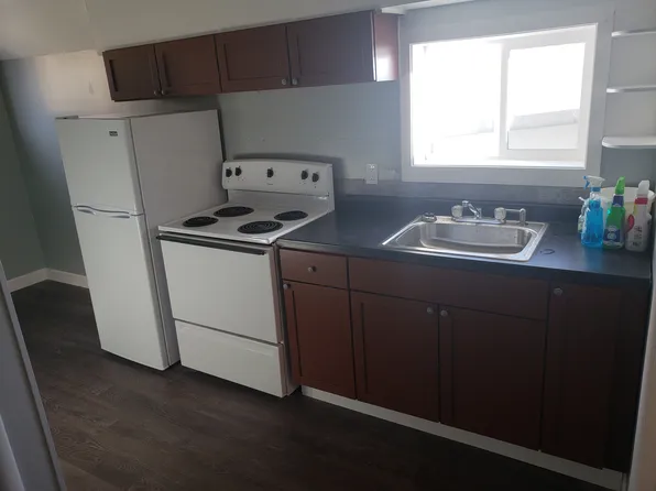 37 1st Ave SE #3, Mayville, ND 58257