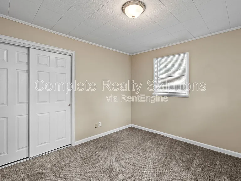 1132 Redman Blvd — Photo 16