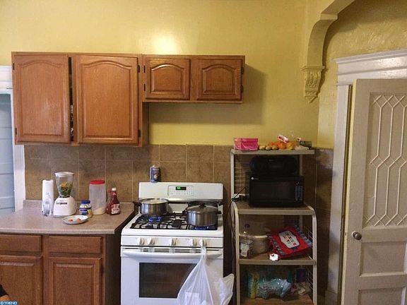 4th image of 1100 W Duncannon Ave