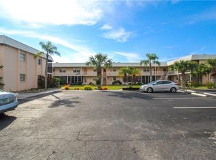 460 Base Ave E APT 125, Venice, FL 34285