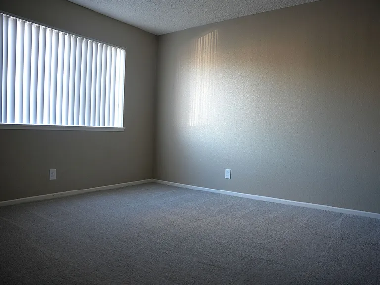 Rancho Terrace — Photo 15