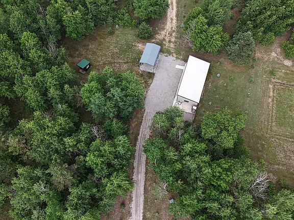 2nd image of 9526 Johnson Rd