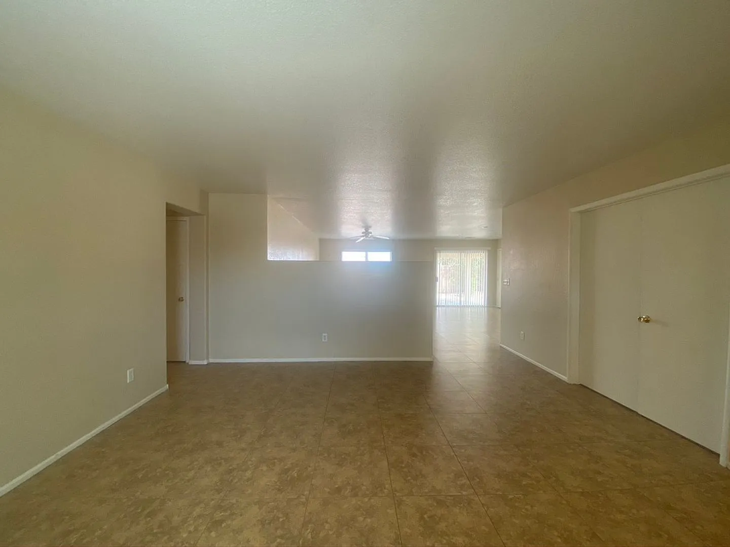 Super cozy 3 bedroom one-story home! — Photo 3