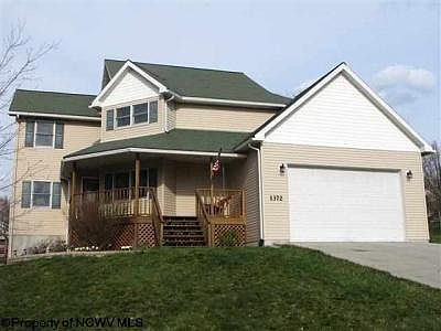 1st image of 1372 Bennett Dr