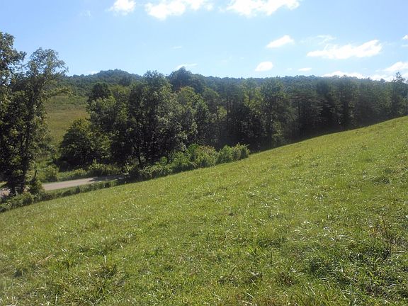 5th image of 2307 Highway 746