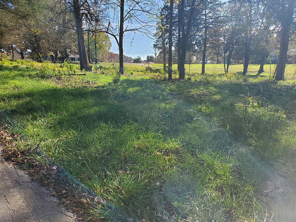 2nd image of 11637 Birchwood Pike #2