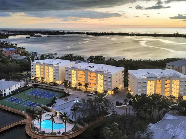 280 Hidden Bay Dr #303, Osprey, FL 34229