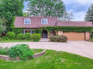 25 W Kraft Rd, West Saint Paul, MN 55118