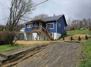 227 Chestnut St, Barrackville, WV 26559
