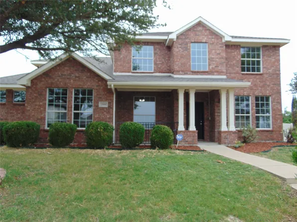 1500 Brownstone Dr, Desoto, TX 75115