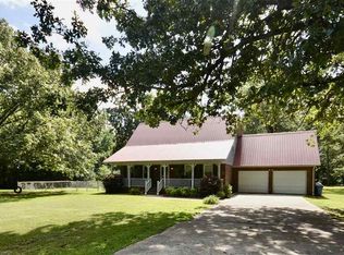 Peach Orchard Rd NW, Hartselle, AL 35640